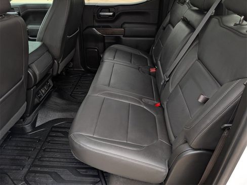 Used 2021 GMC Sierra 1500 SLT image 28