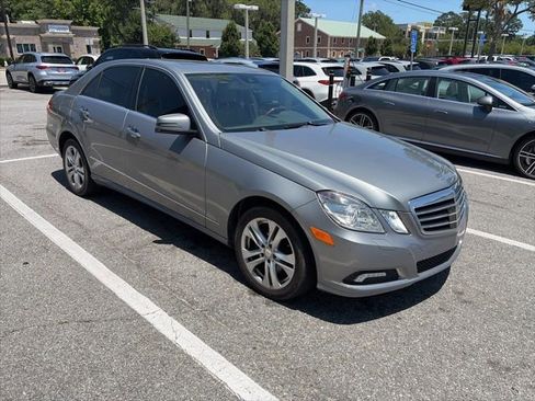 Used 2010 Mercedes-Benz E 350 Sedan image 1