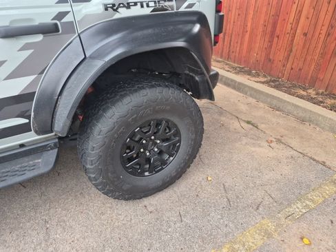 Used 2023 Ford Bronco Raptor AWD/4WD image 9