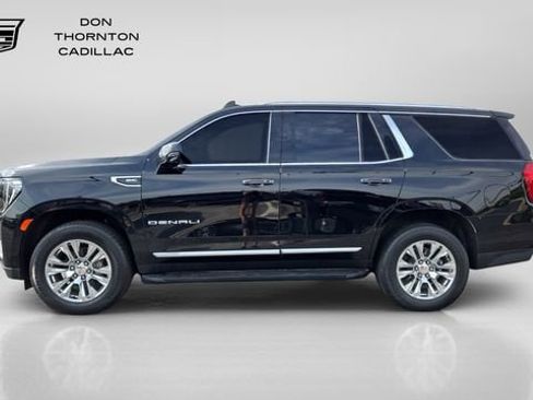 Used 2024 GMC Yukon Denali w/ Advanced Technology Package AWD/4WD image 2