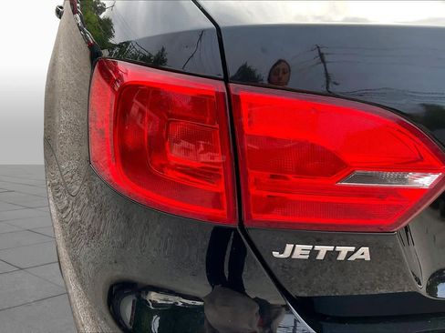 Used 2014 Volkswagen Jetta TDI FWD image 28