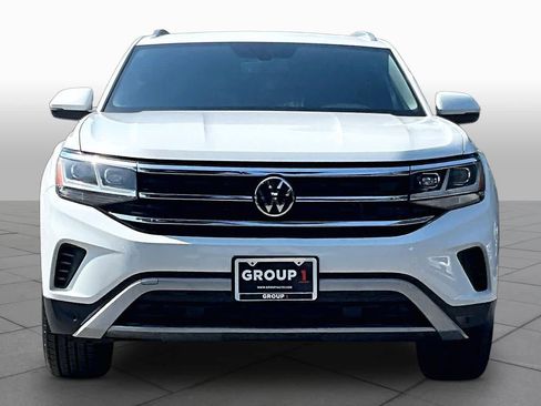 Certified 2023 Volkswagen Atlas Cross Sport SE w/ Panoramic Sunroof Package FWD image 4