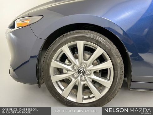 Used 2026 MAZDA MAZDA3 2.5 S Sedan w/ Preferred Pkg FWD image 32