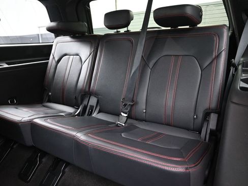 Certified 2023 Ford Expedition Limited AWD/4WD image 20