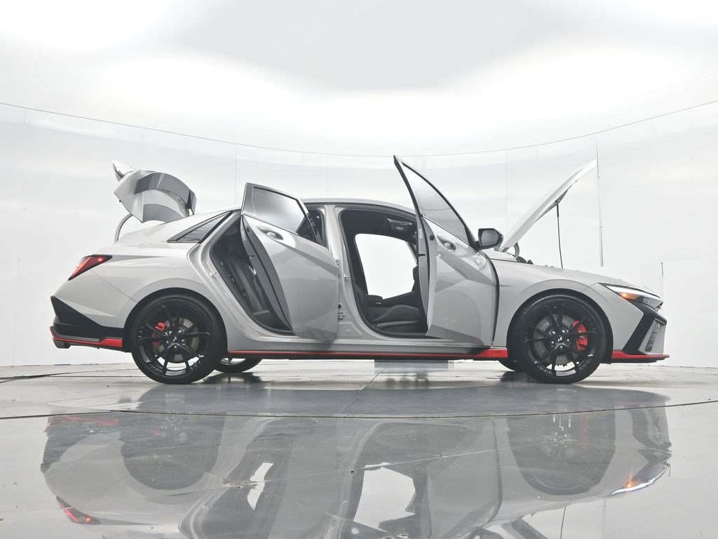 Used 2026 Hyundai Elantra N FWD image 53