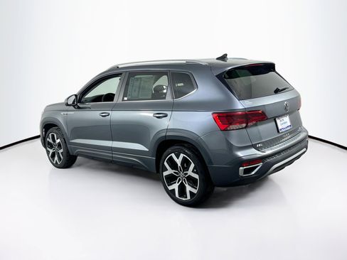Used 2023 Volkswagen Taos SEL image 7
