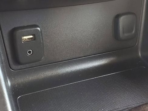 Used 2016 GMC Canyon SLE w/ Nightfall Edition AWD/4WD image 16