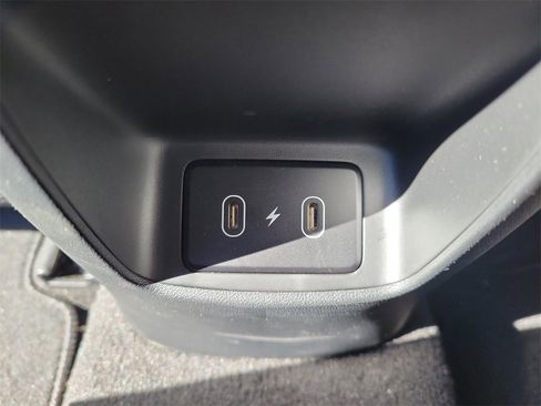 Certified 2025 Hyundai Elantra Sport image 13