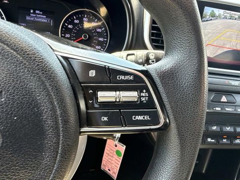Used 2020 Kia Sportage LX AWD/4WD image 29