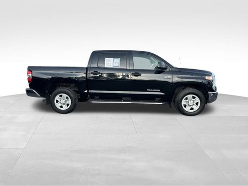 Used 2018 Toyota Tundra SR5 image 8