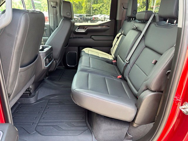 Used 2025 GMC Sierra 1500 SLT w/ SLT Premium Plus Package AWD/4WD image 6