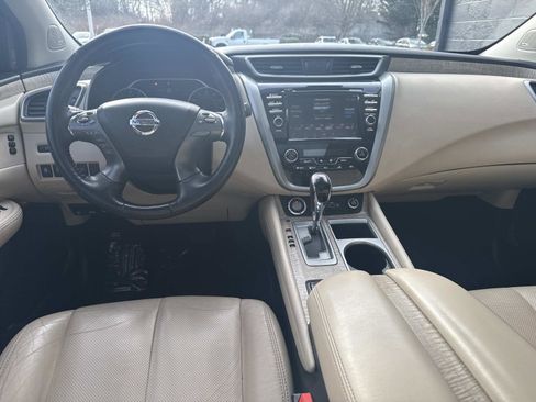Used 2020 Nissan Murano SL w/ Moonroof Package image 15