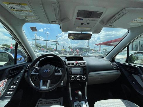 Used 2017 Subaru Forester 2.5i Premium image 5