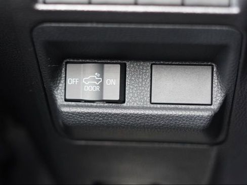 Certified 2024 Toyota Tacoma SR image 14