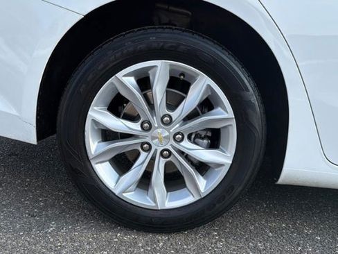 Used 2024 Chevrolet Malibu LT FWD image 5