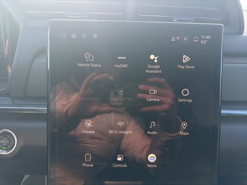 New 2026 GMC Terrain AT4 w/ Convenience Package III image 22