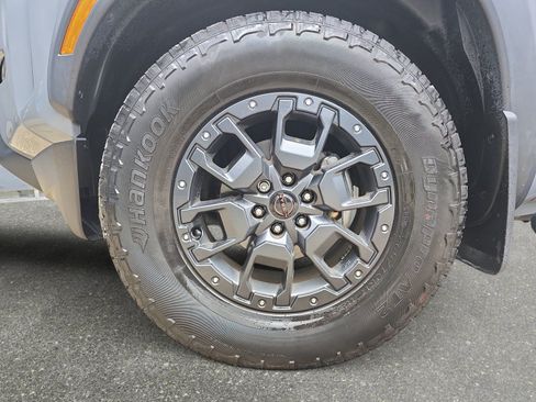 Used 2023 Nissan Frontier Pro-X w/ Pro-X Premium Package RWD image 28