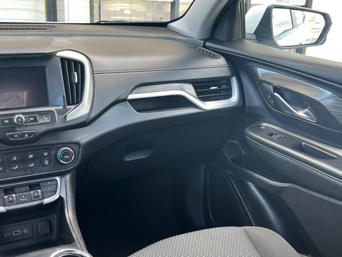 Used 2024 GMC Terrain SLE FWD image 33
