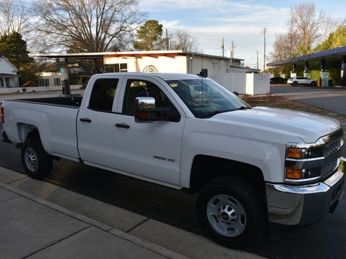 Used 2019 Chevrolet Silverado 2500 W/T w/ WT Convenience Package image 39