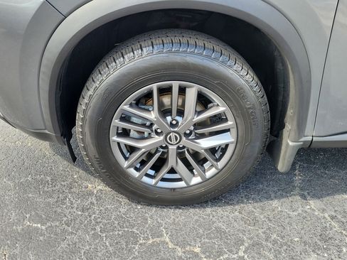 Used 2021 Nissan Rogue S AWD/4WD image 4