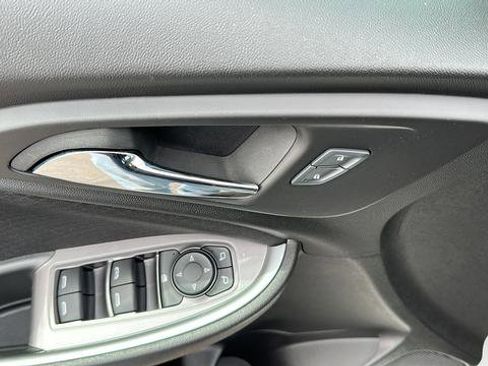 Used 2024 Chevrolet Malibu LT FWD image 12