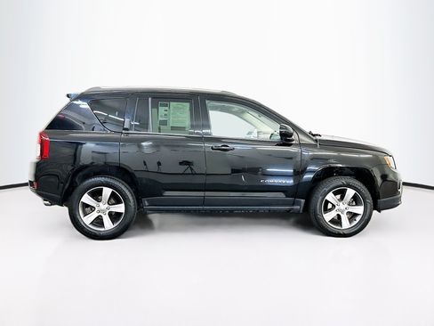 Used 2017 Jeep Compass High Altitude AWD/4WD image 10