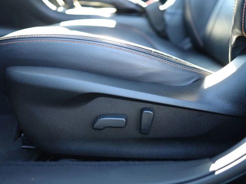 Used 2019 Subaru Crosstrek 2.0i Limited w/ Moonroof Package w/Navigation image 13