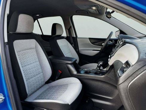 Used 2024 Chevrolet Equinox LS w/ LS Convenience Package FWD image 49