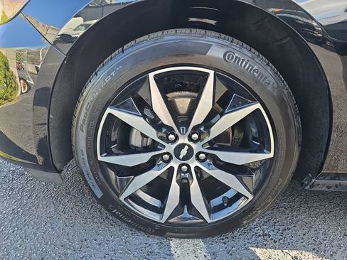 Used 2018 Chevrolet Malibu LT image 34