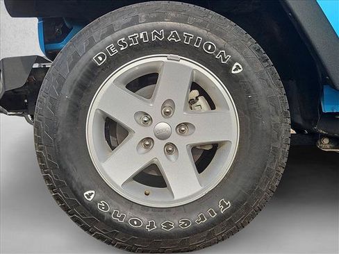 Used 2017 Jeep Wrangler Sport w/ Quick Order Package 24S AWD/4WD image 25