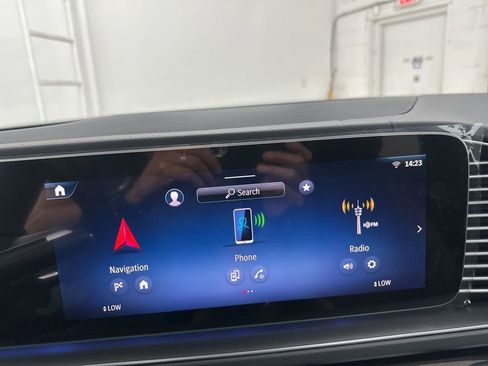 Used 2026 Mercedes-Benz GLS 450 4MATIC image 13