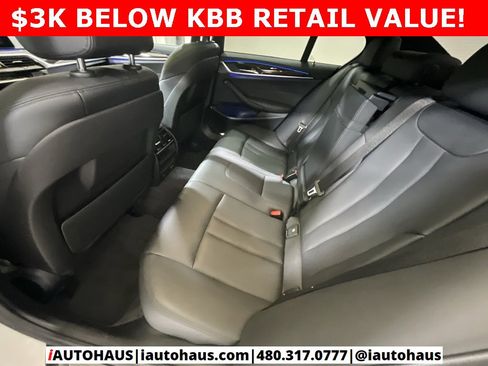 Used 2020 BMW 530i w/ Convenience Package image 15