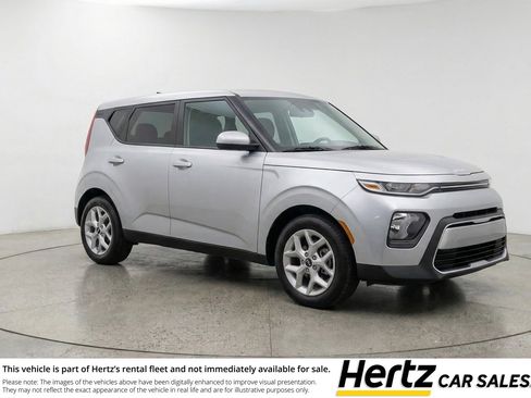 Used 2025 Kia Soul LX w/ LX Technology Package FWD image 1