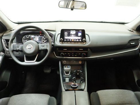 Used 2021 Nissan Rogue S AWD/4WD image 24