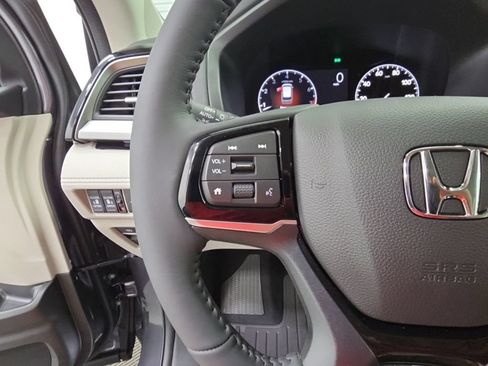 New 2026 Honda Odyssey Touring image 26
