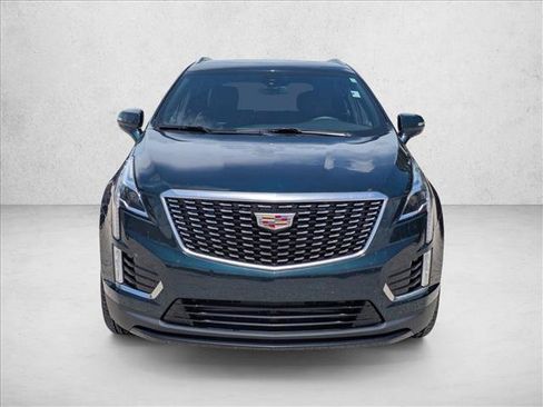 Used 2025 Cadillac XT5 Luxury FWD image 2