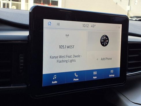 Used 2023 Ford Explorer XLT w/ Equipment Group 202A image 12