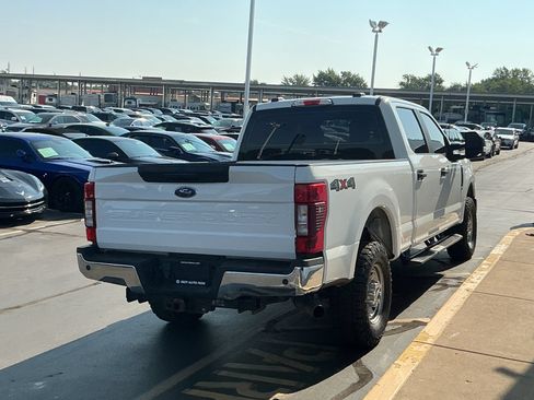 Used 2022 Ford F250 XL w/ Power Equipment Group AWD/4WD image 8
