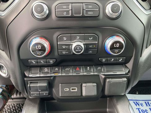 Used 2021 GMC Sierra 1500 AT4 AWD/4WD image 20