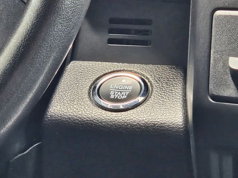 Used 2021 Ford Expedition XL RWD image 14