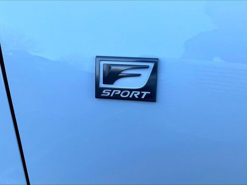 Used 2017 Lexus IS 300 F Sport image 8