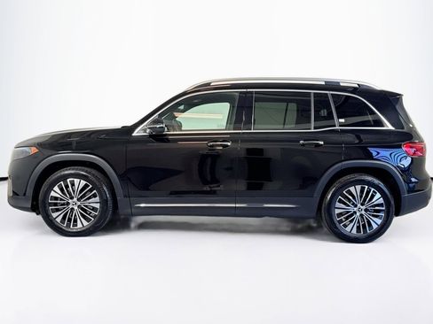 Certified 2025 Mercedes-Benz EQB 300 4MATIC image 8
