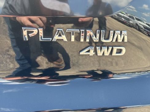 Used 2022 Nissan Pathfinder Platinum w/ Cargo Package AWD/4WD image 6