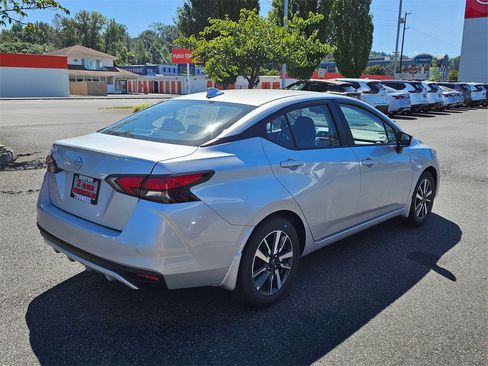New 2025 Nissan Versa SV w/ Trunk Package image 3