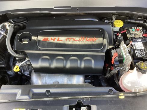 Used 2020 Jeep Compass Latitude FWD image 24
