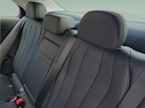 New 2026 Mercedes-Benz E 350 Sedan image 9