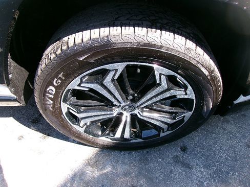 Used 2022 Toyota RAV4 XSE image 7