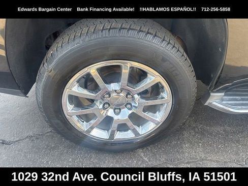 Used 2015 GMC Yukon Denali w/ Touring Package AWD/4WD image 8