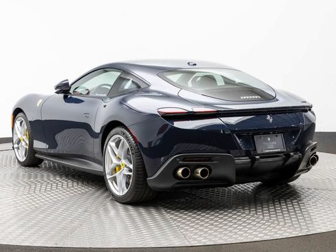 Used 2021 Ferrari Roma image 4