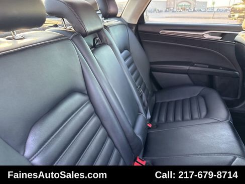 Used 2019 Ford Fusion SEL image 54
